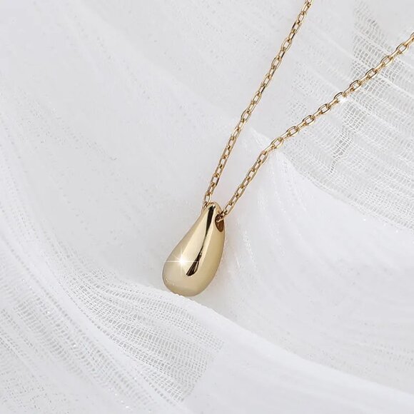 Sterling Silver Water Drop Pear Shape Dainty Delicate Pendant Necklace - Picture 6 of 6